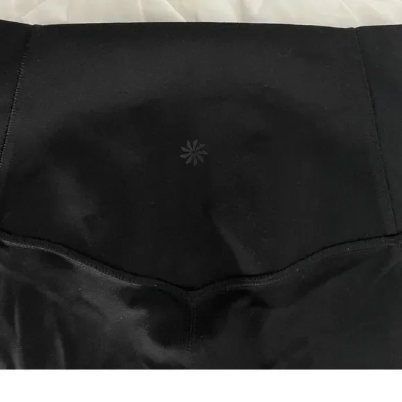 Athleta Salutation Stash 7/8 Tight leggings - Picture 4 of 11